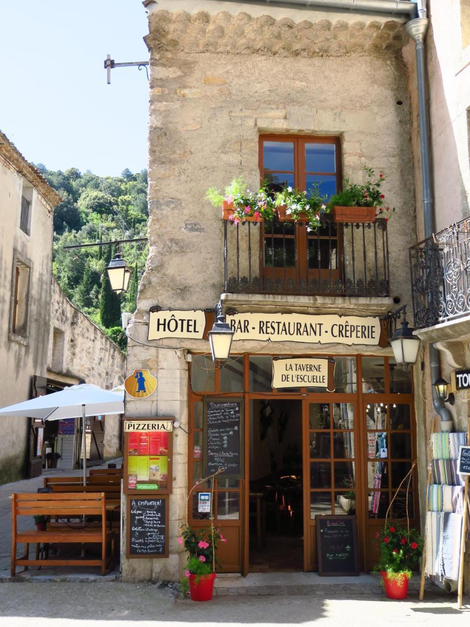 La Taverne de l'Escuelle Saint-Guilhem-le-Desert Exterior foto